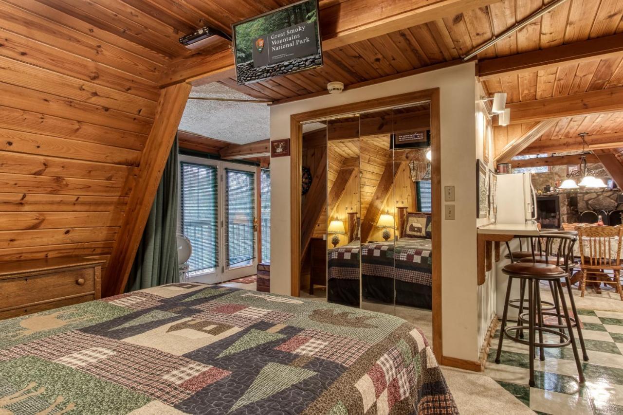 Mountain Springs Chalet Gatlinburg Exterior foto