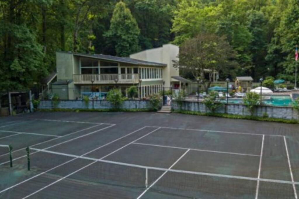 Mountain Springs Chalet Gatlinburg Exterior foto